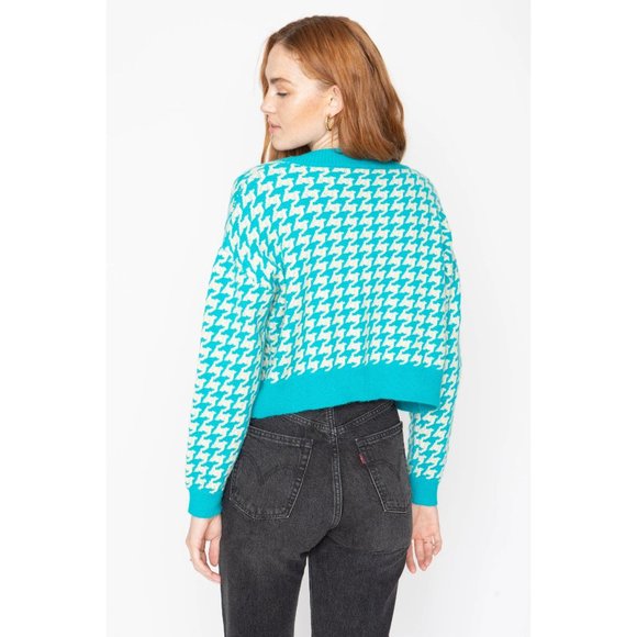 Callahan 2-piece Set Cropped Cardigan Sweater + Tank in Blue Houndstooth Pattern - Picture 6 of 6
